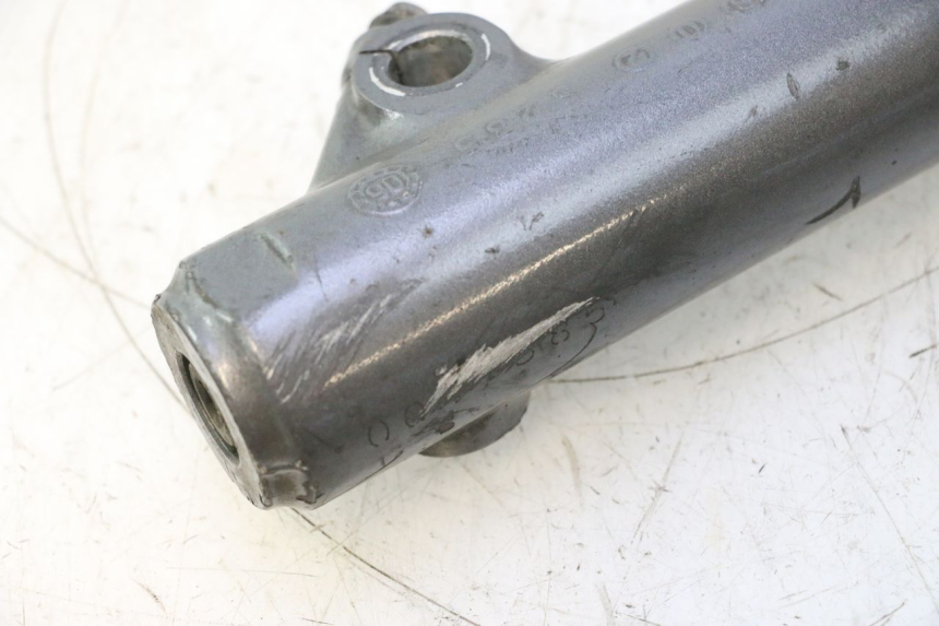 photo de GABELROHR YAMAHA XMAX X-MAX 125 (2006 - 2009) - Charakteristische Merkmale