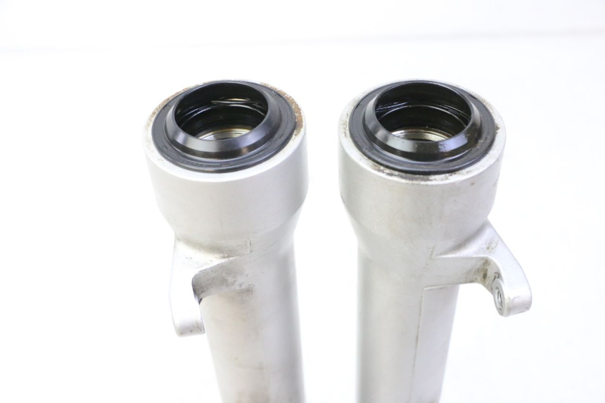 photo de STANDROHR PIAGGIO X9 EVOLUTION 125 (2003 - 2007) - Detailansicht des Bauteils