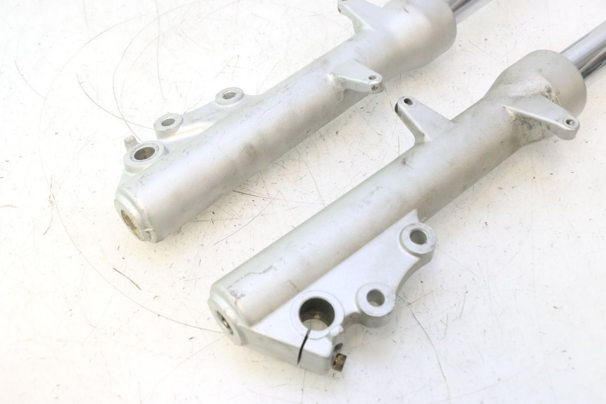 photo de STANDROHR PIAGGIO X9 EVOLUTION 125 (2003 - 2007) - Weitere Ansicht des Artikels