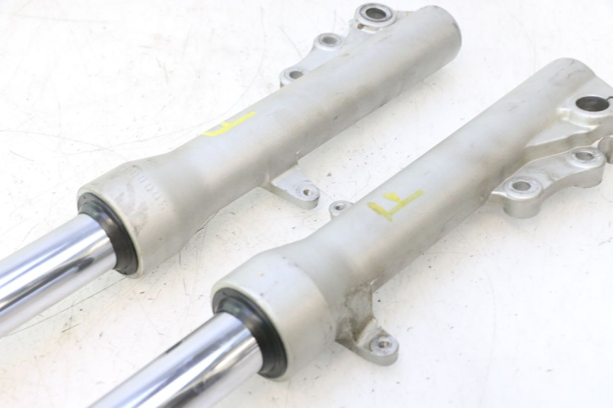 photo de STANDROHR PIAGGIO X9 EVOLUTION 125 (2003 - 2007) - Geprüftes Gebrauchtteil