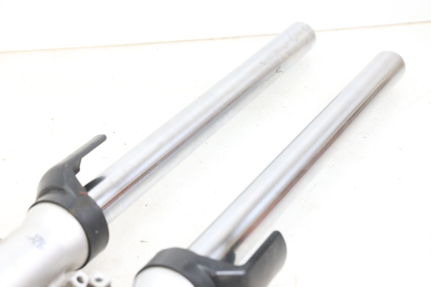 photo de STANDROHR KYMCO XCITING 250 (2006 - 2009) - Zoom auf Komponenten