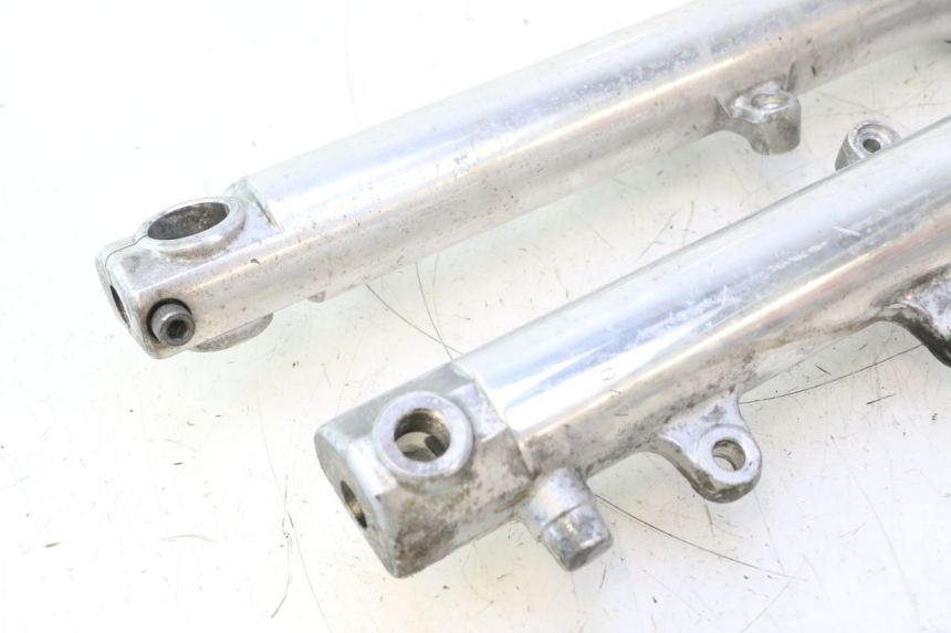 photo de STANDROHR YAMAHA XJR 1300 (1998 - 2002) - Detailansicht des Bauteils