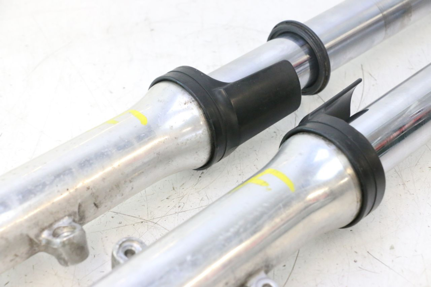 photo de STANDROHR YAMAHA XJR 1300 (1998 - 2002) - Zoom auf Gebrauchszustand