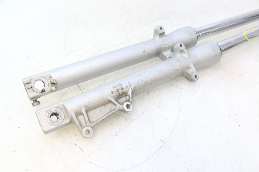 photo de STANDROHR HONDA XLV VARADERO 125 (2007 - 2012) - Detaillierte Sichtprüfung