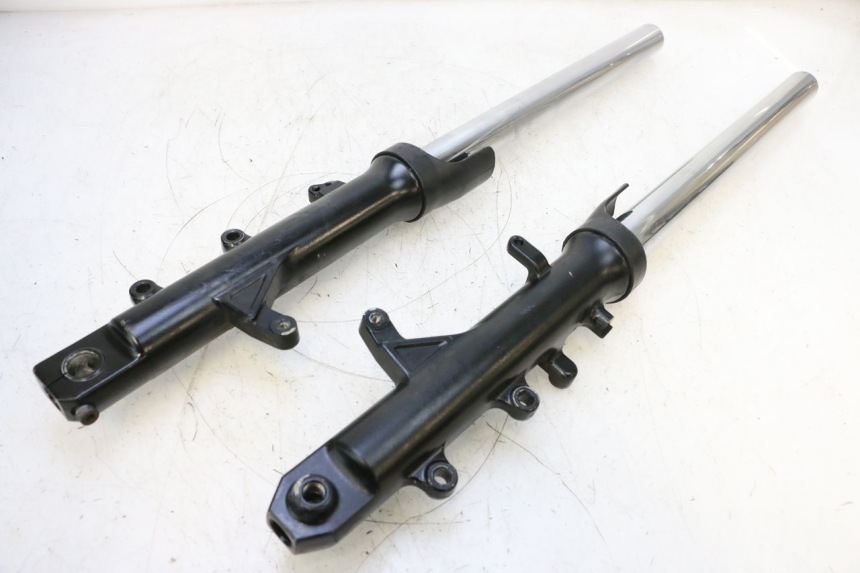 photo de STANDROHR YAMAHA XP T-MAX ABS 500 (2005 - 2005) - Hauptansicht