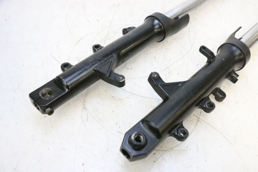 photo de STANDROHR YAMAHA XP T-MAX ABS 500 (2005 - 2005) - Detailansicht des Bauteils