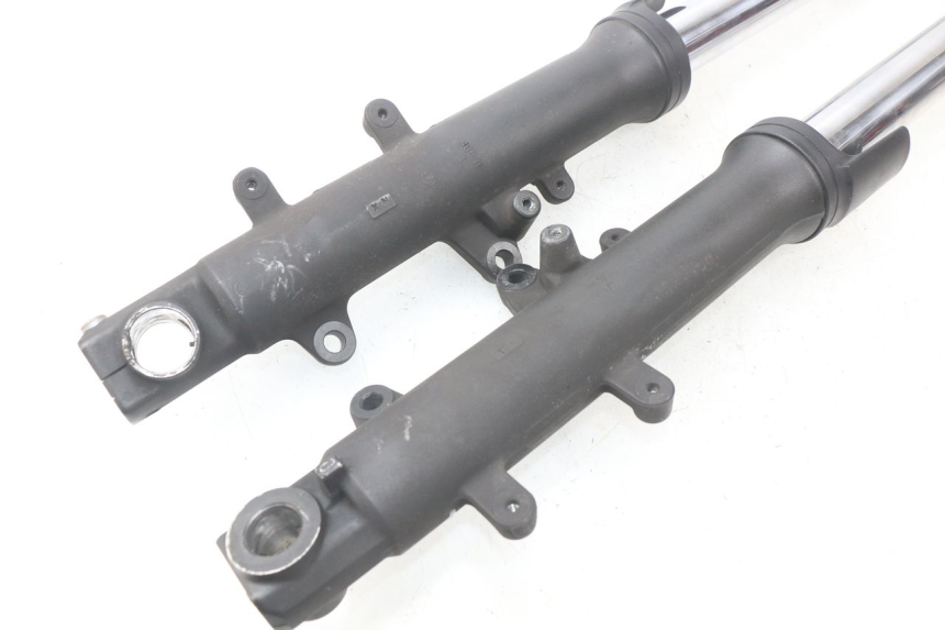 photo de STANDROHR YAMAHA XP T-MAX TMAX 500 (2008 - 2012) - Weitere Ansicht des Artikels