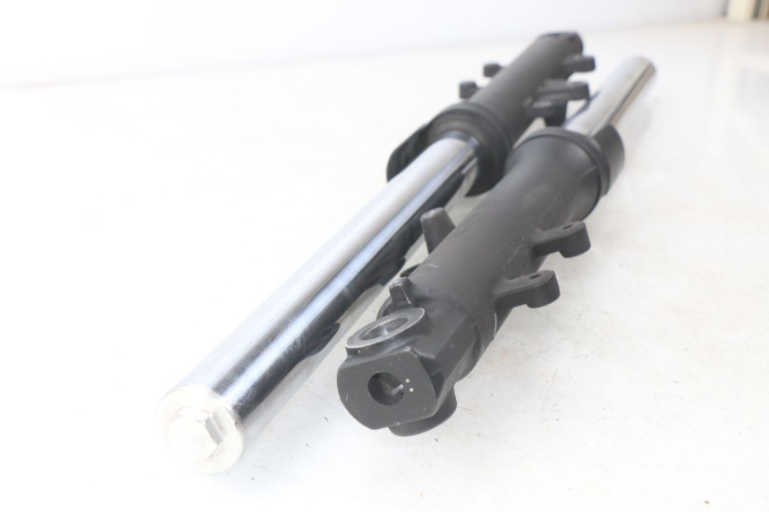 photo de STANDROHR YAMAHA XP T-MAX TMAX 500 (2008 - 2012) - Geprüftes Gebrauchtteil