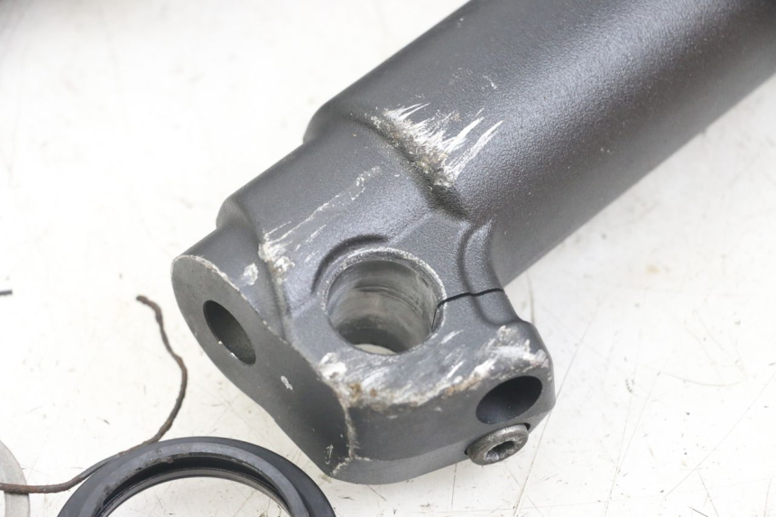 photo de GABELROHR YAMAHA XT X 660 (2004 - 2016) - Details der Befestigungspunkte