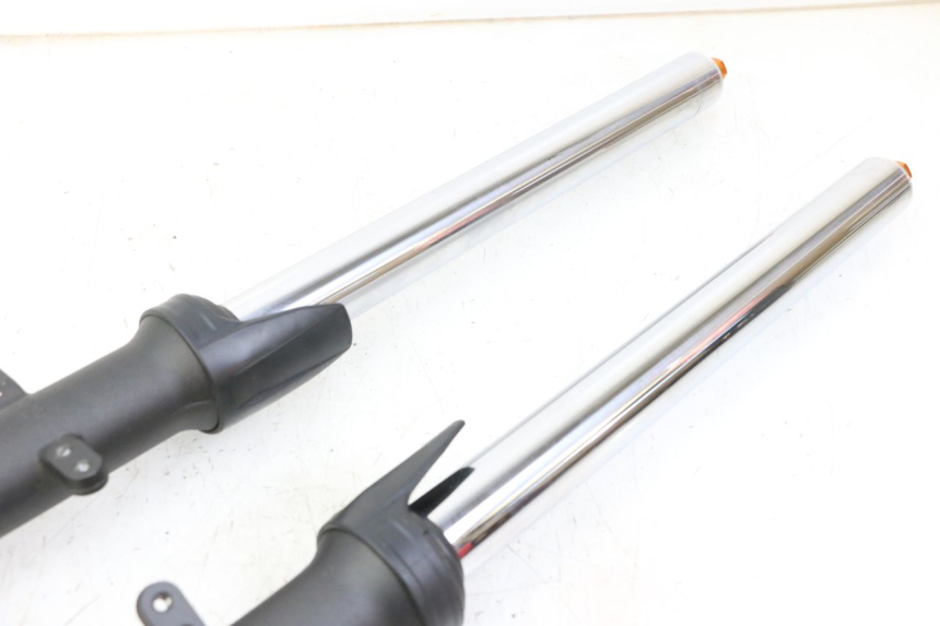 photo de STANDROHR YAMAHA TRACER 7 700 (2020 - 2024) - Alternative Perspektive