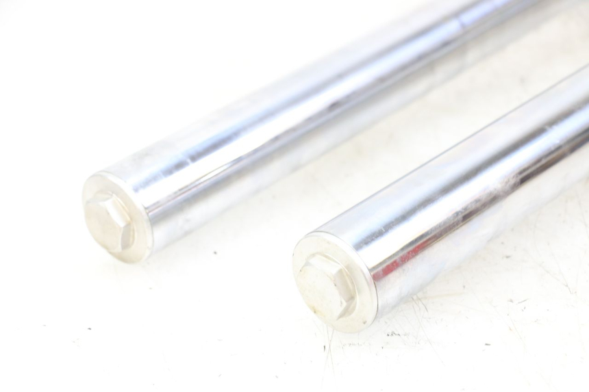 photo de STANDROHR YAMAHA XVS DRAG STAR DRAGSTAR 650 (1997 - 2007) - Ergänzendes Produktfoto