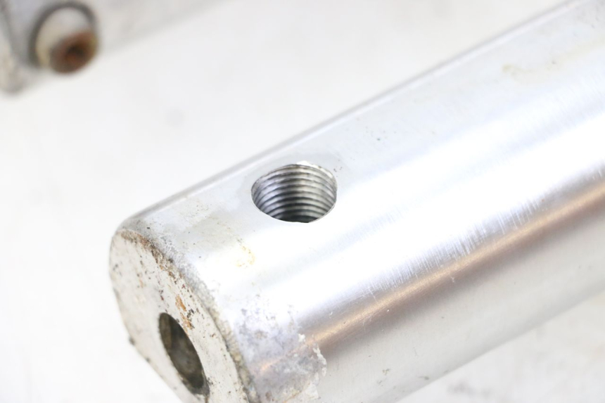 photo de STANDROHR YAMAHA XVS DRAG STAR DRAGSTAR 650 (1997 - 2007) - Kennzeichnungen und Originalreferenzen