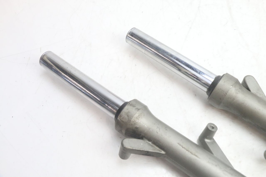 photo de STANDROHR YAMAHA YP MAJESTY 125 (1998 - 2001) - Detailansicht des Bauteils