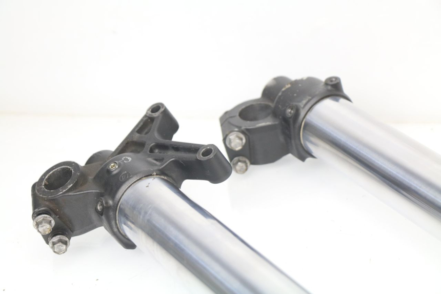 photo de STANDROHR YAMAHA YZF YZ-F 450 (2018 - 2021) - Kennzeichnungen und Originalreferenzen