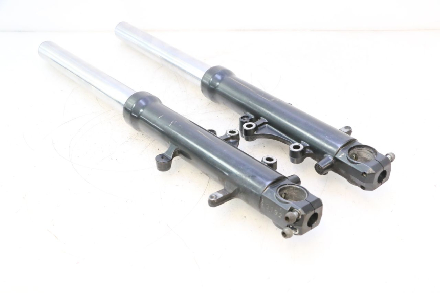 photo de STANDROHR KAWASAKI ZX-6R ZX6R 600 (2000 - 2002) - Technische Nahaufnahme