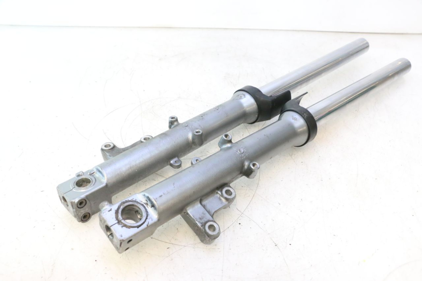photo de STANDROHR KAWASAKI ZZR 600 (1995 - 2004) - Detaillierte Sichtprüfung