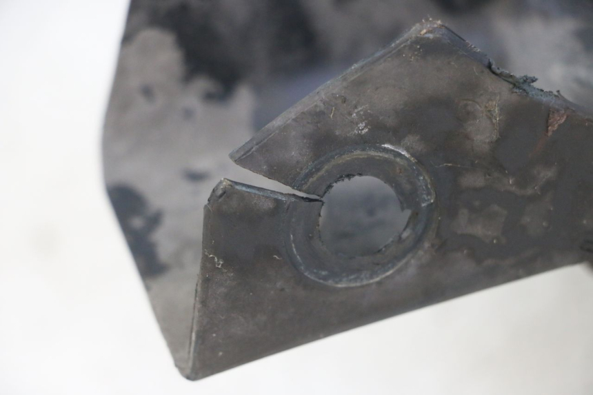 photo de KOTFLÜGEL HINTEN BMW C1 125 (2000 - 2003) - Details der Befestigungspunkte