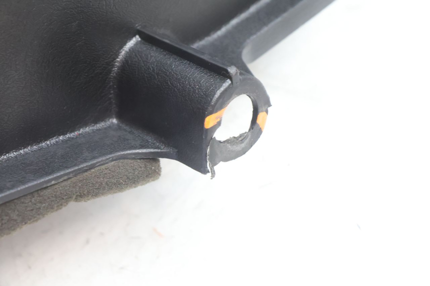 photo de HINTEN KOTFLÜGEL YAMAHA BW'S BWS 125 (2010 - 2013) - Detailansicht des Bauteils