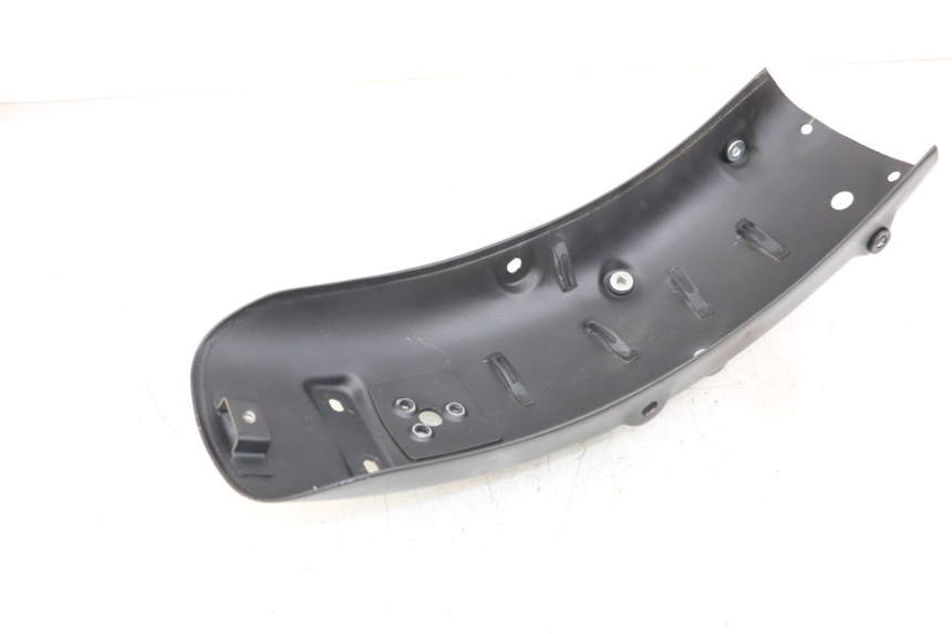 photo de KOTFLÜGEL HINTEN ARCHIVE CAFE RACER 4T 50 (2019 - 2024) - Detailansicht des Bauteils