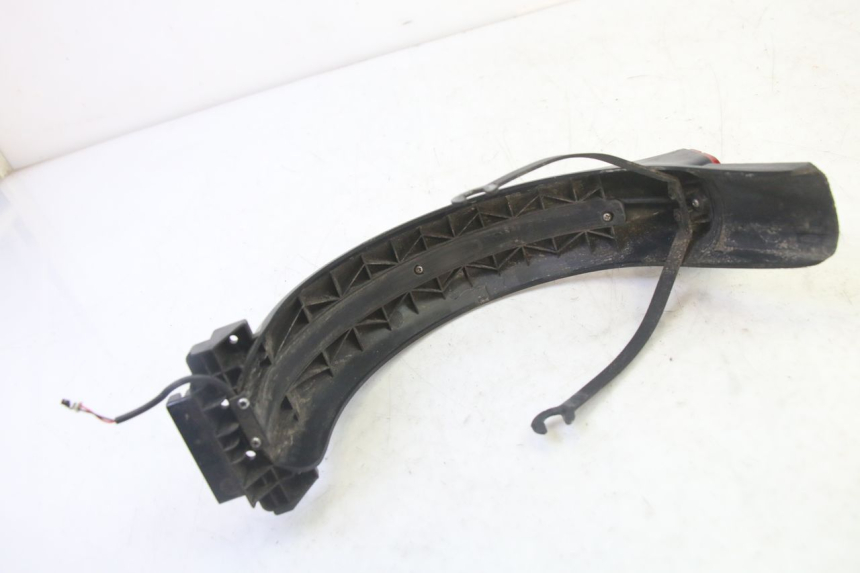 photo de HINTERRADSCHEIBE SEGWAY NINEBOT F65I 1 - Oberflächenzustand und Material