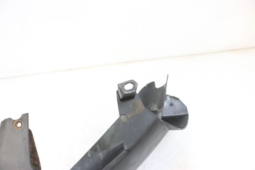 photo de KOTFLÜGEL HINTEN PEUGEOT LUDIX 50 (2008 - 2017) - Detailansicht des Bauteils