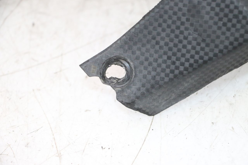 photo de KOTFLÜGEL HINTEN PEUGEOT LUDIX SNAKE 2T 50 (2004 - 2014) - Oberflächenzustand und Material