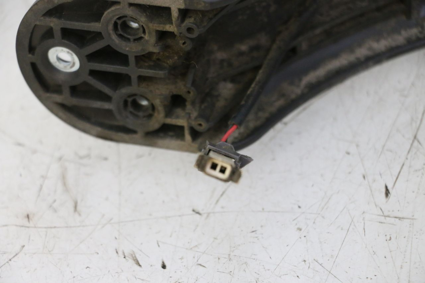 photo de KOTFLÜGEL HINTEN XIAOMI MI PRO 2 1 - Alternative Perspektive