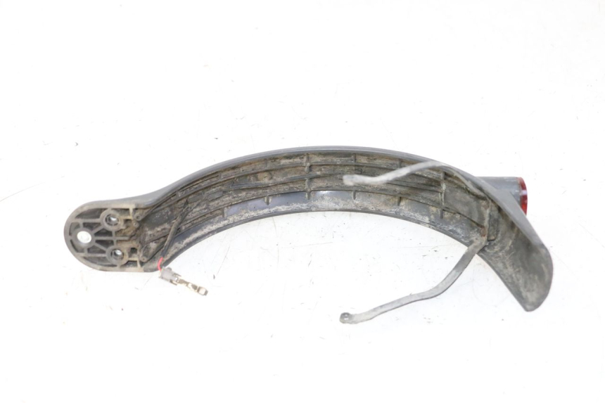 photo de KOTFLÜGEL HINTEN XIAOMI MI PRO 2 1 - Technische Nahaufnahme