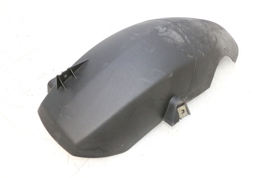 photo de KOTFLÜGEL HINTEN PEUGEOT SATELIS COMPRESSOR K15 125 (2006 - 2009) - Zoom auf Gebrauchszustand