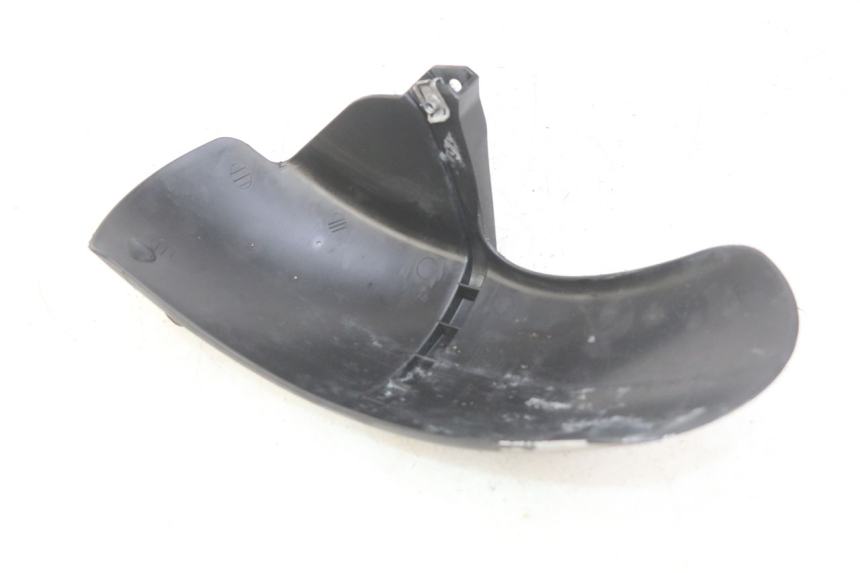 photo de HINTERER KOTFLüGEL PIAGGIO VESPA SPRINT 2T 50 (2014 - 2018) - Zoom auf Gebrauchszustand