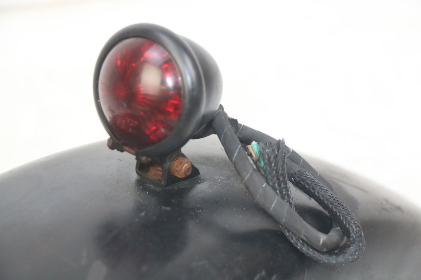 photo de HINTERER KOTFLüGEL DAELIM VL DAYSTAR 125 (2000 - 2011) - Gesamtansicht des Produkts