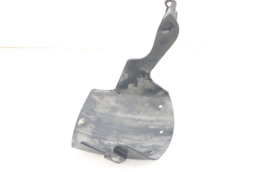 photo de HINTEN KOTFLÜGEL YAMAHA XMAX X-MAX ABS 125 (2017 - 2020) - Detailansicht des Bauteils