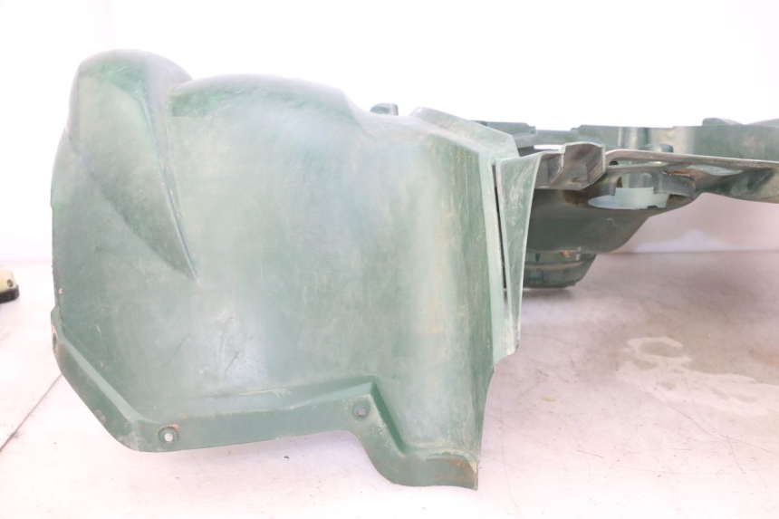photo de KOTFLÜGEL HINTEN YAMAHA YFM GRIZZLY 550 (2008 - 2015) - Kennzeichnungen und Originalreferenzen