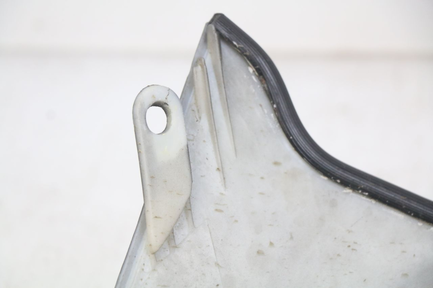 photo de VORDERRADKOTFLüGEL BAOTIAN BT 49 QT-9 50 (2006 - 2010) - Details der Befestigungspunkte