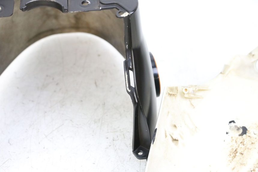 photo de KOTFLÜGEL VORNE WAYSCRAL E-START 1 (2018 - 2022) - Oberflächenzustand und Material