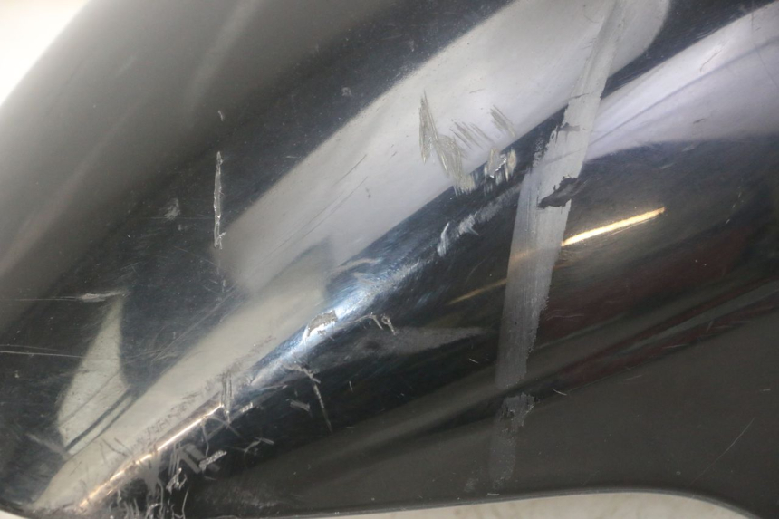 photo de VORDERRADKOTFLüGEL PIAGGIO FLY 2T 50 (2004 - 2017) - Details der Befestigungspunkte