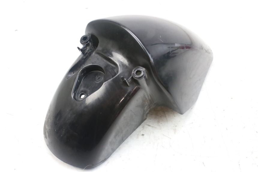 photo de VORDERRADKOTFLüGEL PIAGGIO FLY 4T 50 (2013 - 2017) - Details der Befestigungspunkte