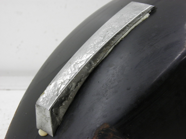 photo de KOTFLÜGEL VORNE LML DLX 2T 125 (2008) - Zoom auf Gebrauchszustand