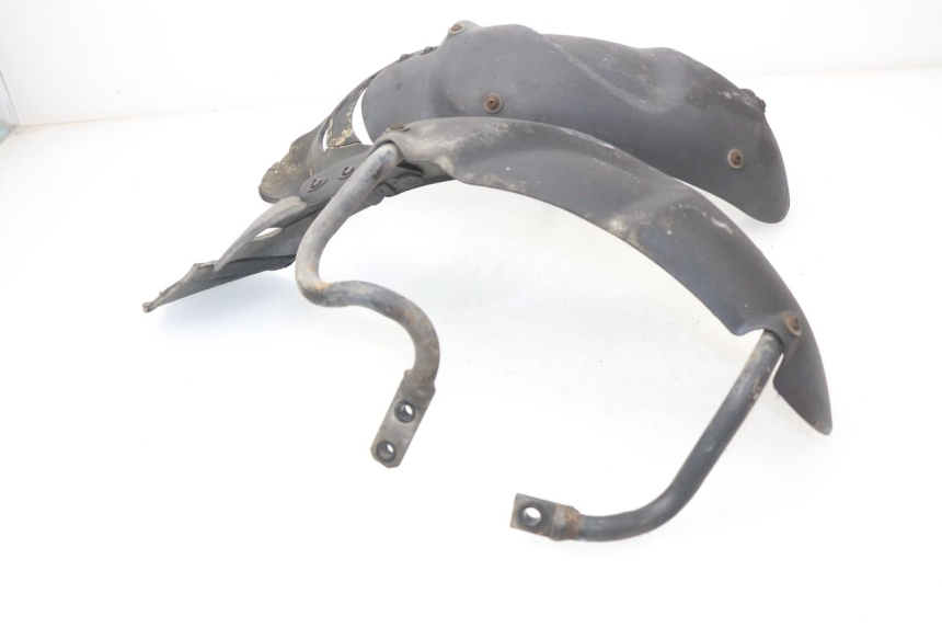 photo de VORDERRADKOTFLüGEL PIAGGIO MP3 LT 400 (2007 - 2012) - Oberflächenzustand und Material