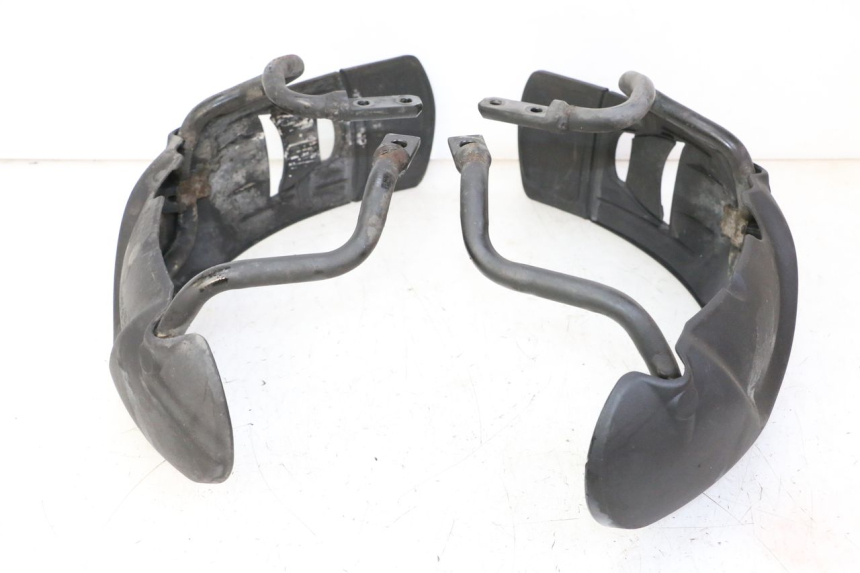 photo de KOTFLÜGEL VORNE PIAGGIO MP3 500 (2011 - 2015) - Detailansicht des Bauteils