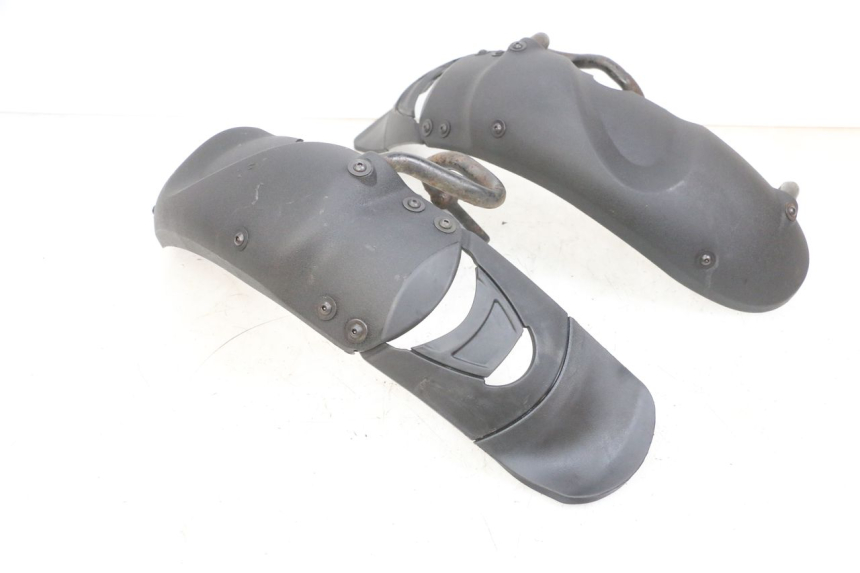 photo de VORDERRADKOTFLüGEL PIAGGIO MP3 RL 250 (2006 - 2010) - Detailansicht des Bauteils