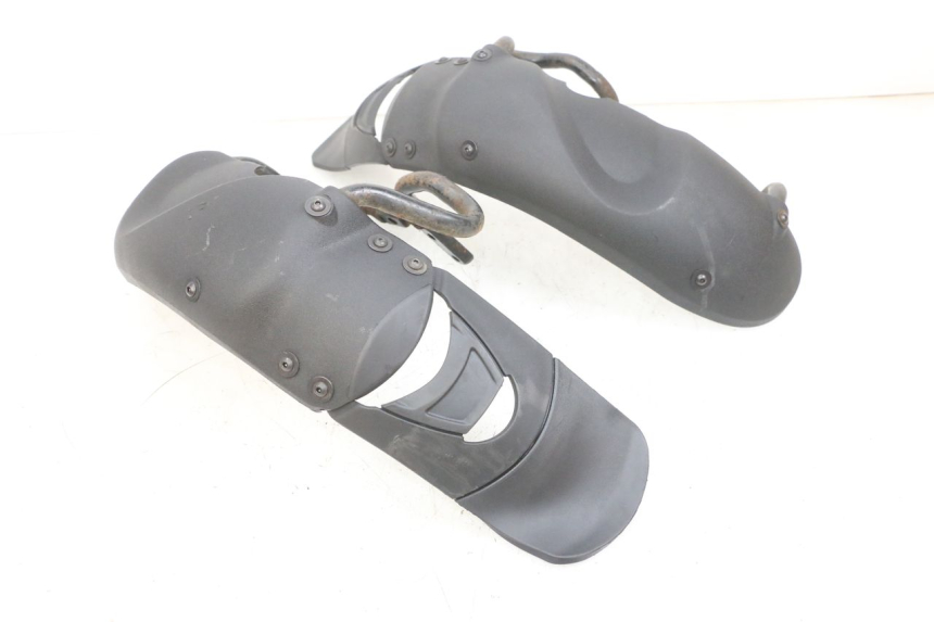 photo de VORDERRADKOTFLüGEL PIAGGIO MP3 RL 250 (2006 - 2010) - Oberflächenzustand und Material