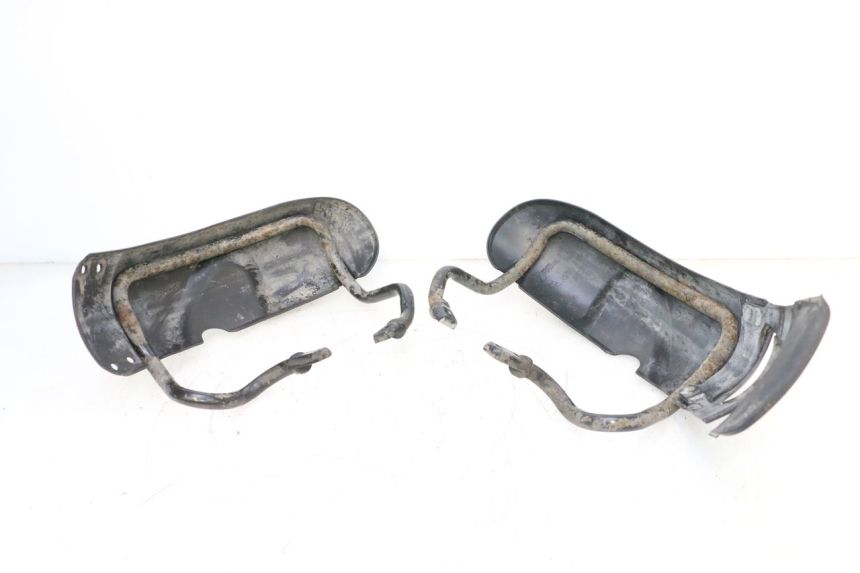 photo de VORDERRADKOTFLüGEL PIAGGIO MP3 RL 250 (2006 - 2010) - Technische Nahaufnahme
