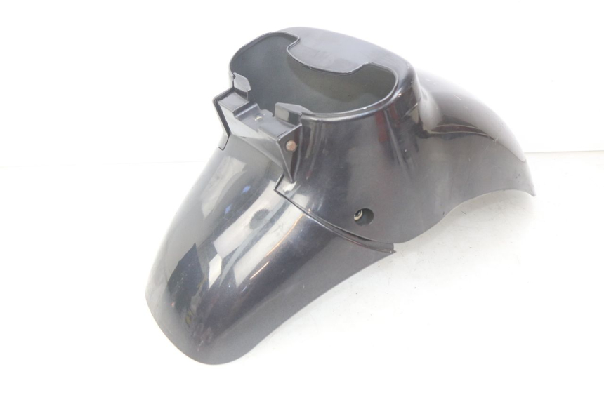 photo de VORDERRADKOTFLüGEL KYMCO PEOPLE 250 (2004 - 2008) - Details der Befestigungspunkte