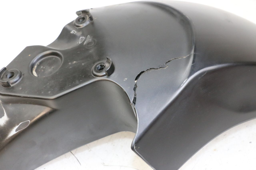 photo de KOTFLÜGEL VORNE PIAGGIO LIBERTY IGET 4T 50 (2021 - 2025) - Zoom auf Gebrauchszustand