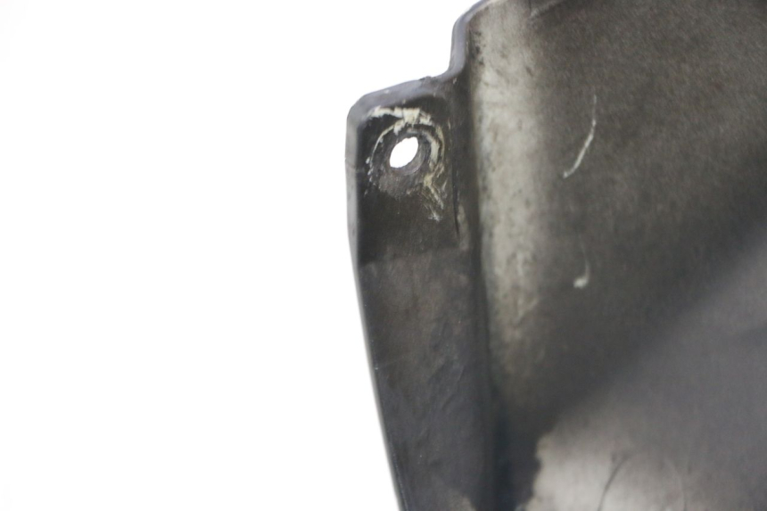 photo de VORDERRADKOTFLüGEL PEUGEOT SATELIS 125 (2006 - 2009) - Details der Befestigungspunkte