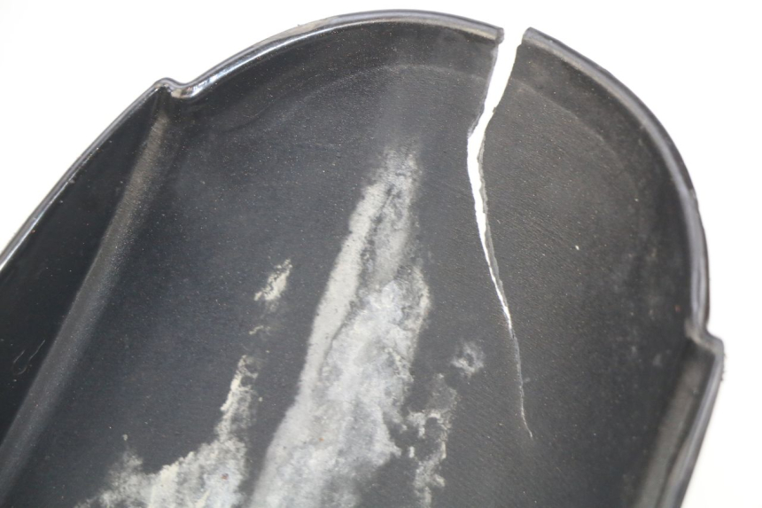 photo de VORDERRADKOTFLüGEL APRILIA SCARABEO 100 (2003 - 2012) - Detailansicht des Bauteils