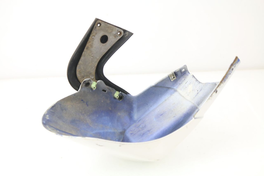 photo de KOTFLÜGEL VORNE PEUGEOT SPEEDFIGHT 2 AC 50 (2000 - 2009) - Detailansicht des Bauteils