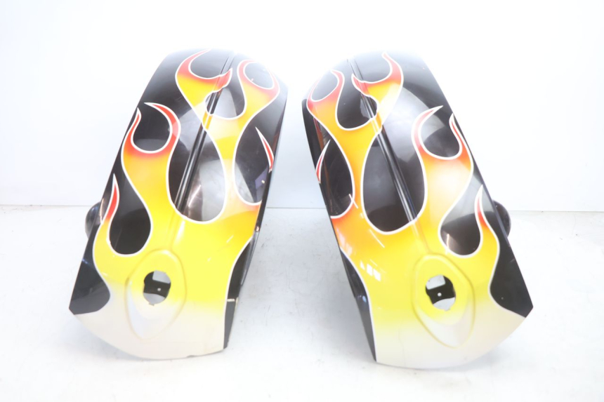 photo de KOTFLÜGEL VORNE CAN-AM SPYDER RS 1000 (2008 - 2012) - Zoom auf Gebrauchszustand
