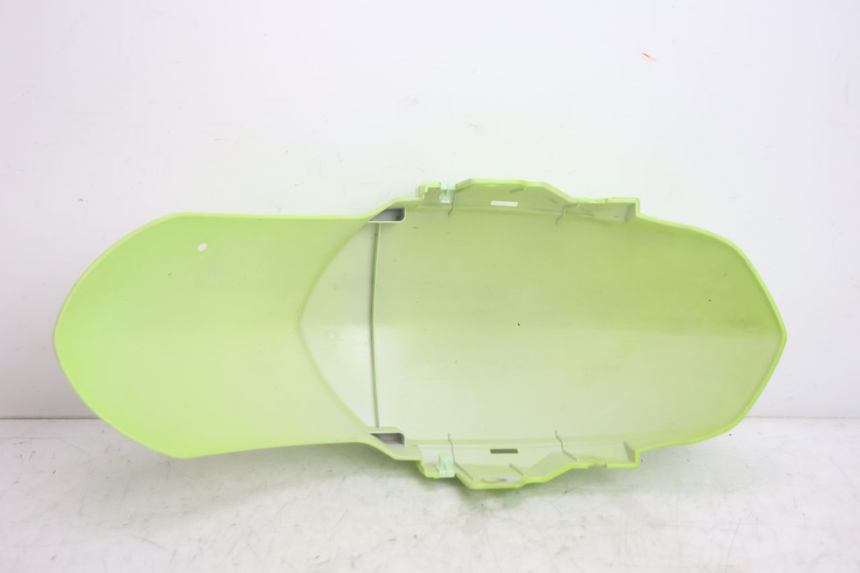 photo de KOTFLÜGEL VORNE PEUGEOT STREETZONE NAKED 2T 50 (2014 - 2018) - Details der Befestigungspunkte